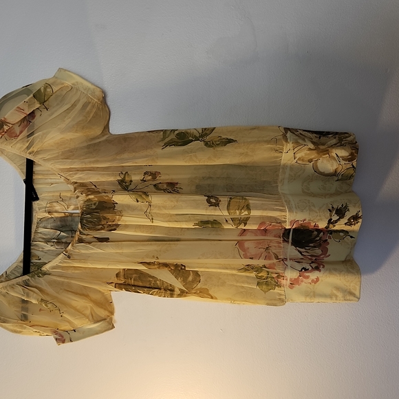 Sirens blouse  pink floral color - Picture 2 of 5